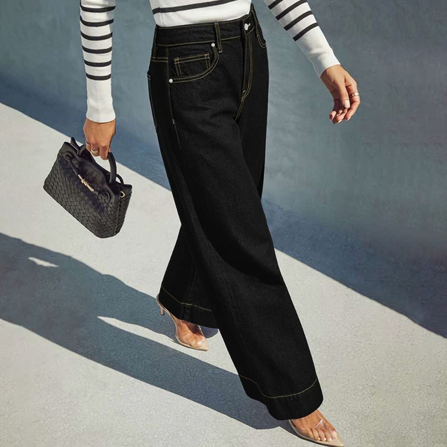 Wide-leg Jeans