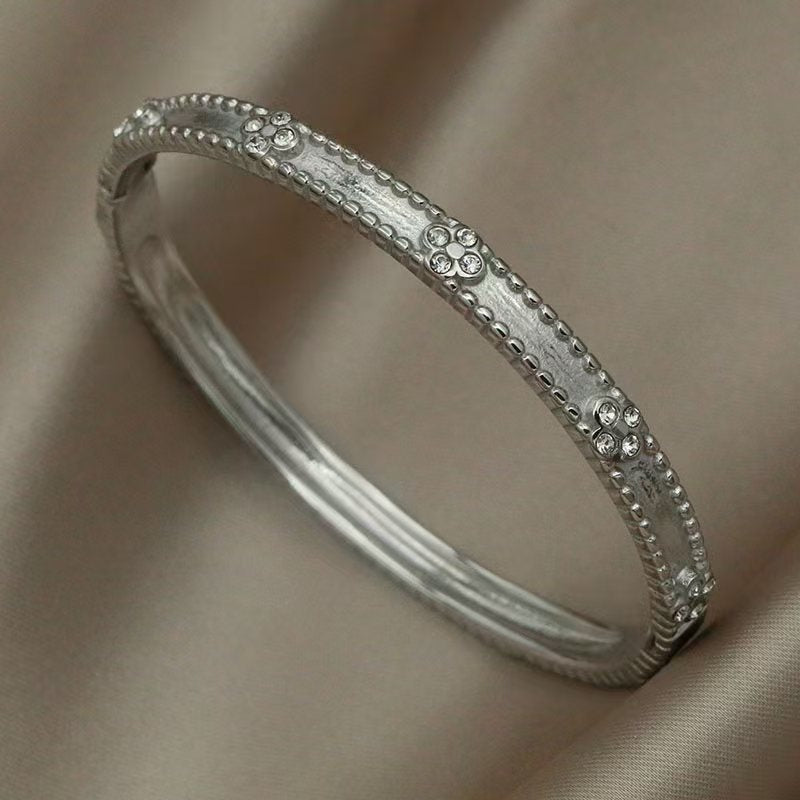 Zircon Bracelet
