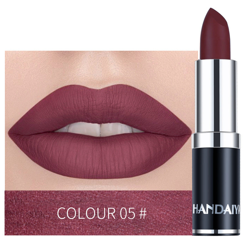 moisturizing lipstick