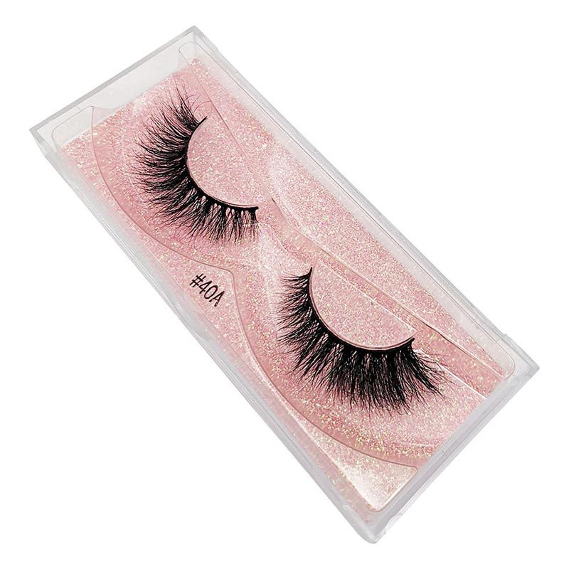 beauty celebrity p  eyelashes