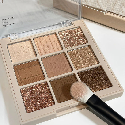 Sweaters Eye Shadow