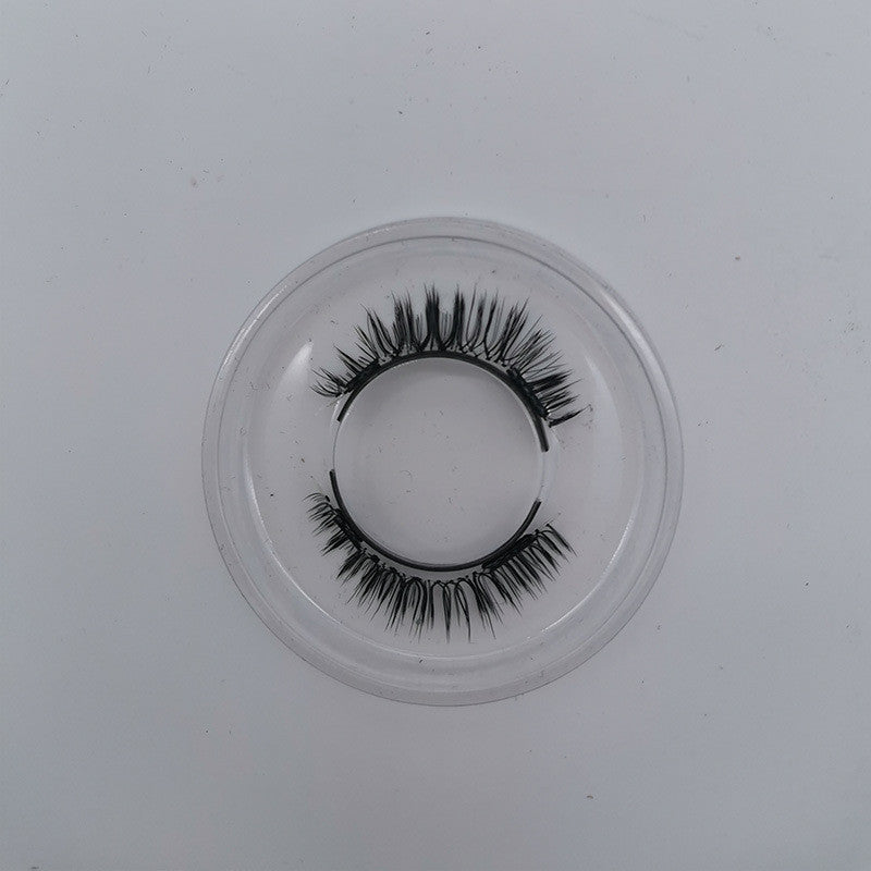 eyelashes