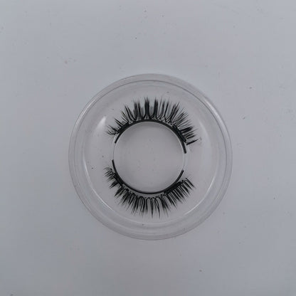 eyelashes