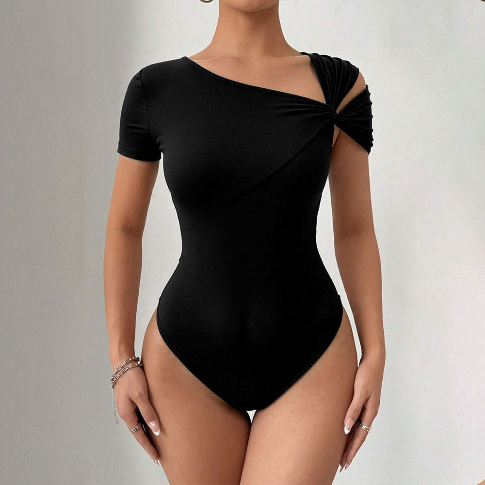 One-shoulder Twistedd esign Short