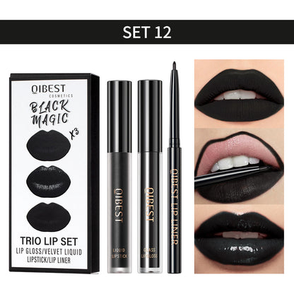 Lip Liner Suit