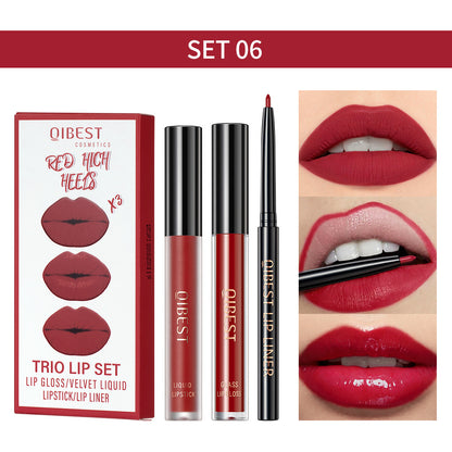 Lip Liner Suit