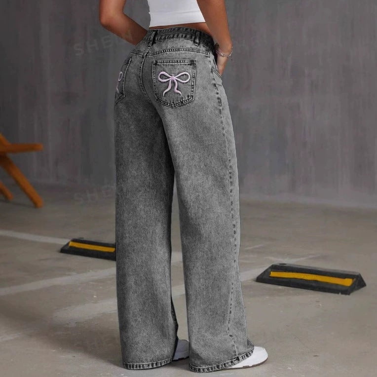 Vintage Bow Embroidered Washed Jeans